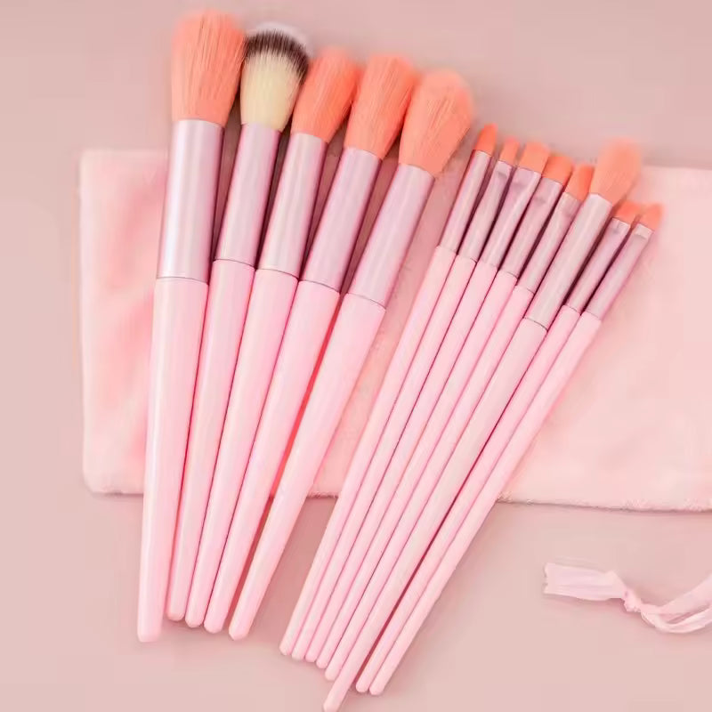 Nova SoftBlend™ 15-Piece Premium Makeup Brush Set